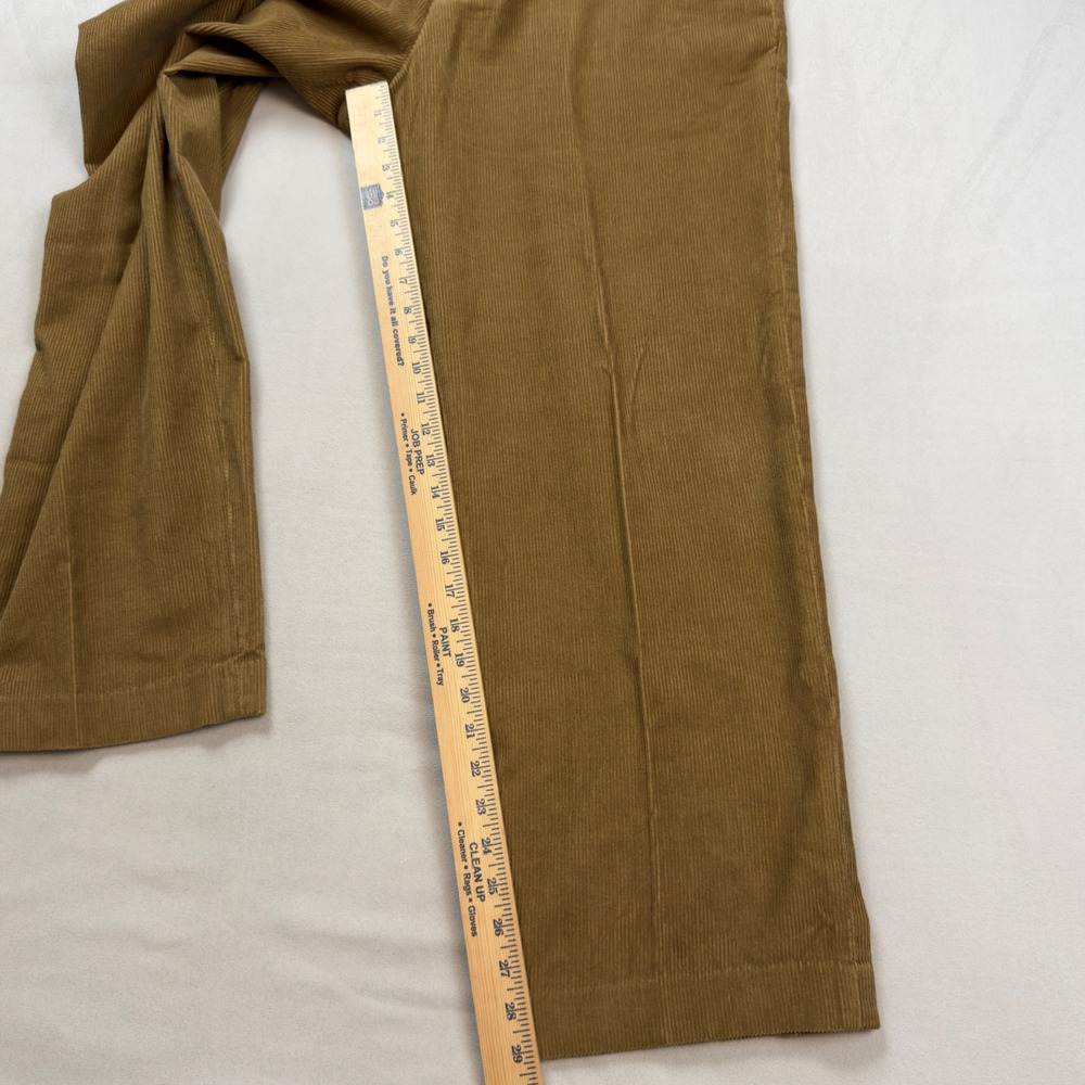 Eddie Bauer Classic Fit Men's Corduroy Pants Flat Front Casual Size 36x30 - Picture 4 of 8